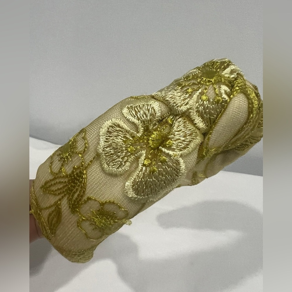 Lele Sadoughi Cream and Gold Embroidered Knotted Headband - Picture 2 of 3